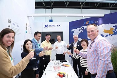 Kautex Allemagne remporte une commande de la nouvelle génération de KBB100D auprès du client américain Radius au K2025
